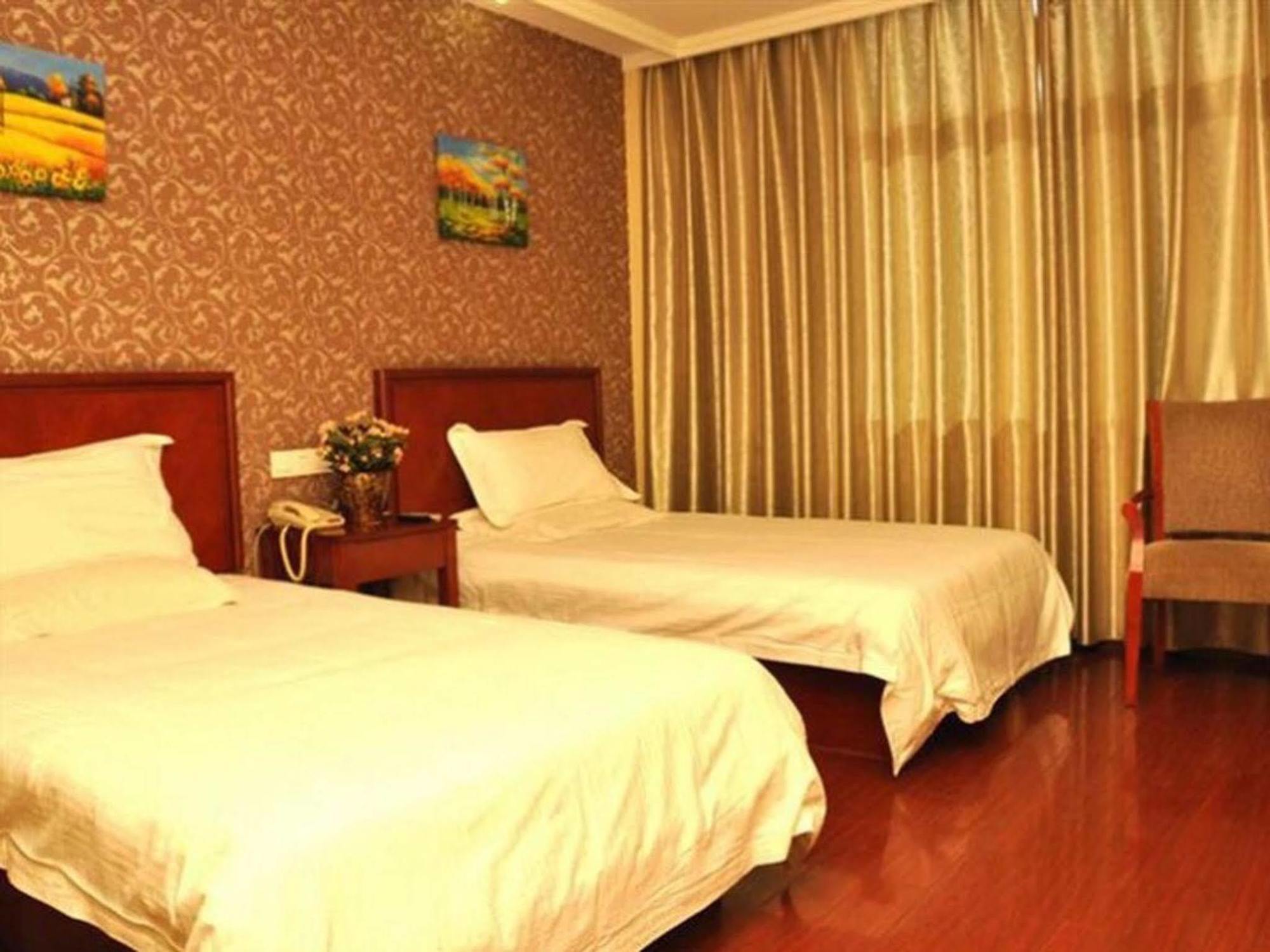 Greentree Inn Suzhou Xiangcheng District Wangting Zhanwang Business Hotel מראה חיצוני תמונה