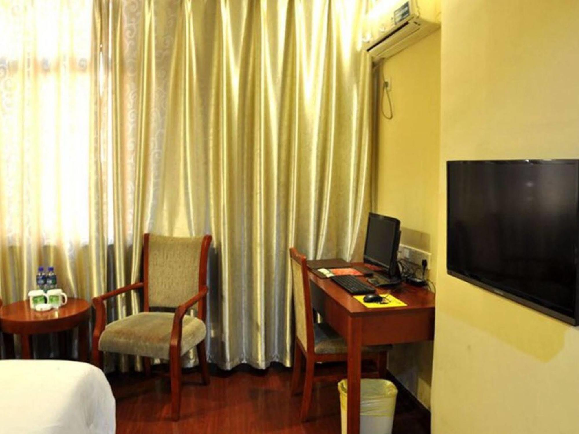 Greentree Inn Suzhou Xiangcheng District Wangting Zhanwang Business Hotel מראה חיצוני תמונה